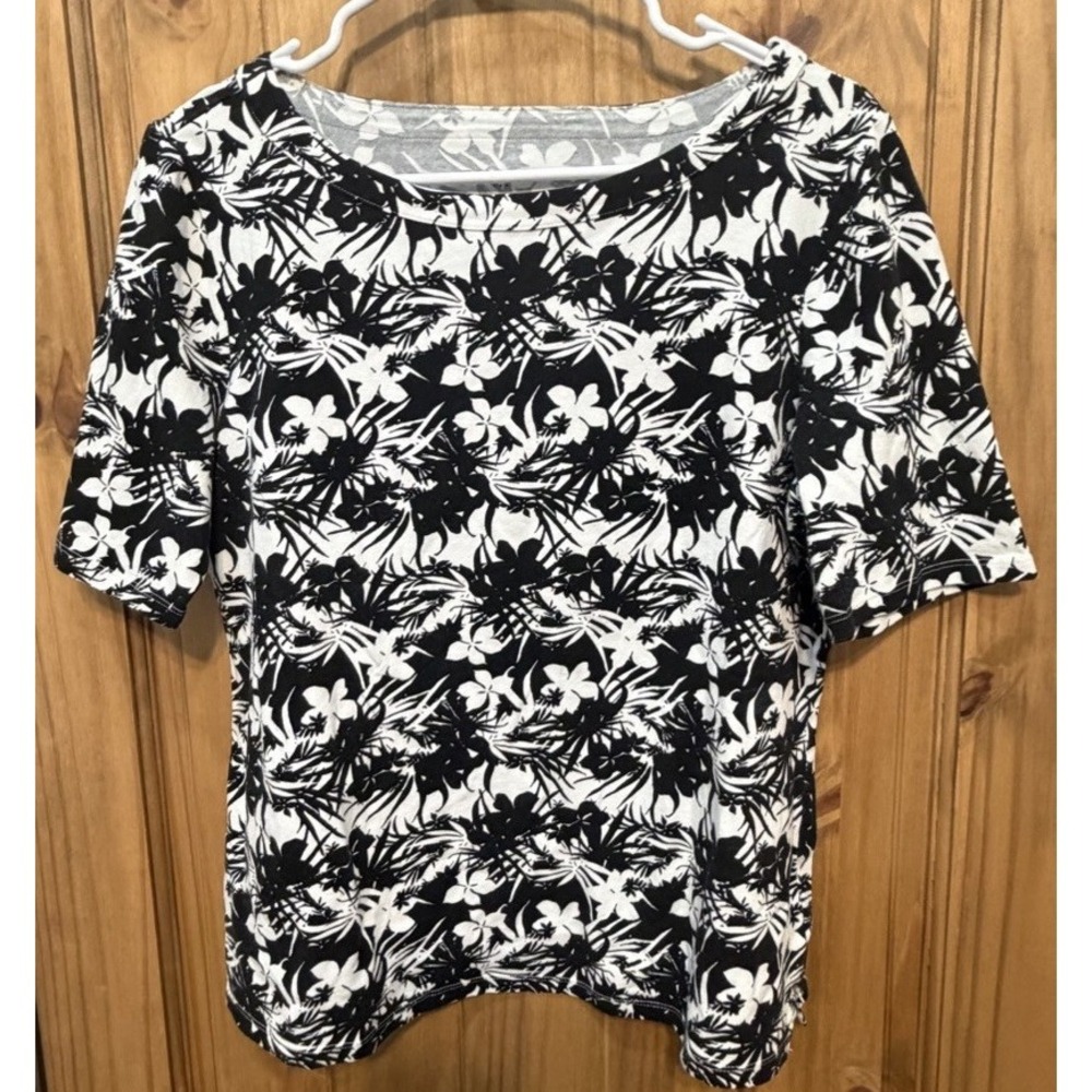 Talbots Floral Tee Black White Cotton Stretch Top Classic Casual Preppy L